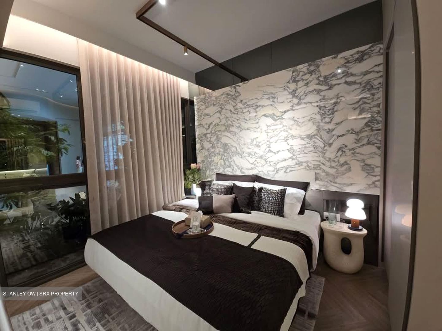 River Modern (D9), Apartment #527440381